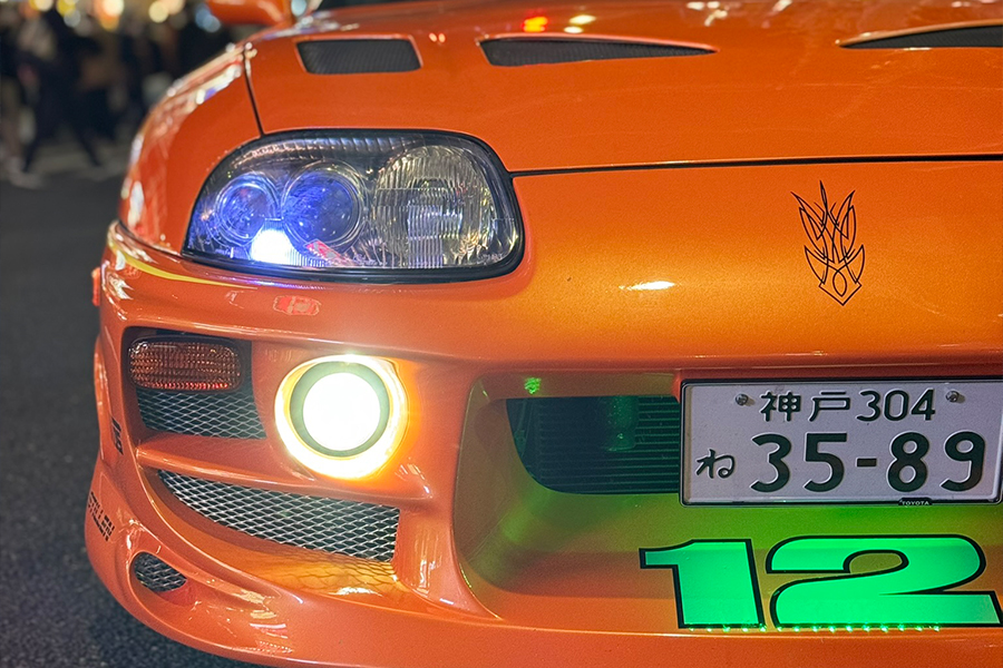Supra detail 2